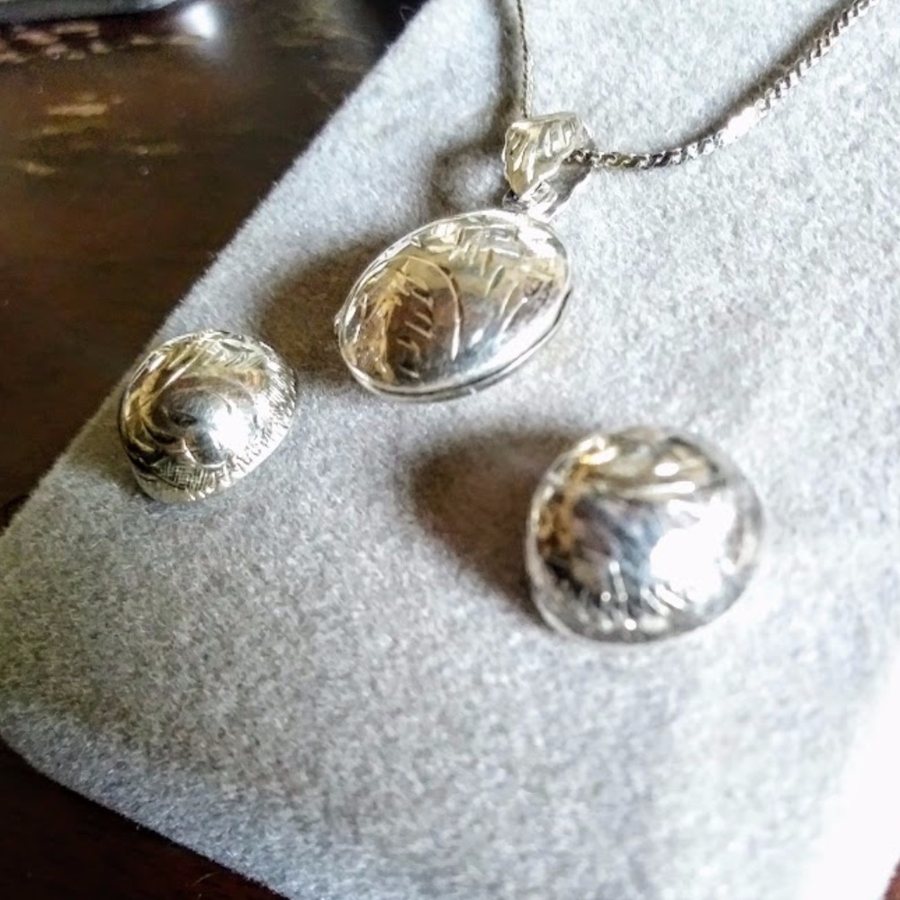 925 Silver Stamped Locket/Earrings Set 🎉2X Host Pick🎉 - Picture 11 of 13